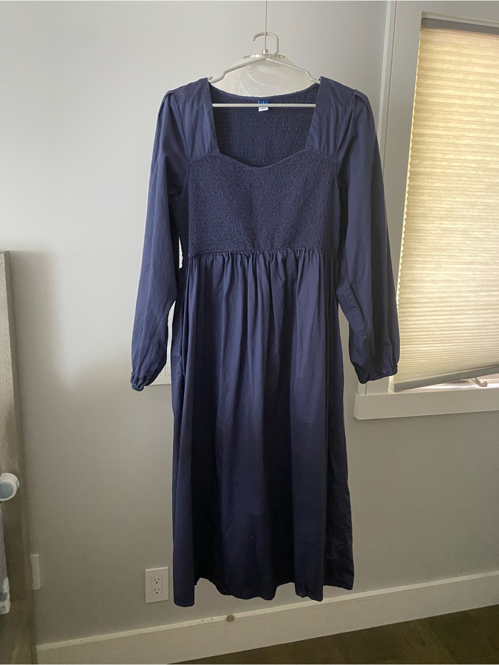 Old Navy Navy Smocked Midi Dress with Long Sleeves